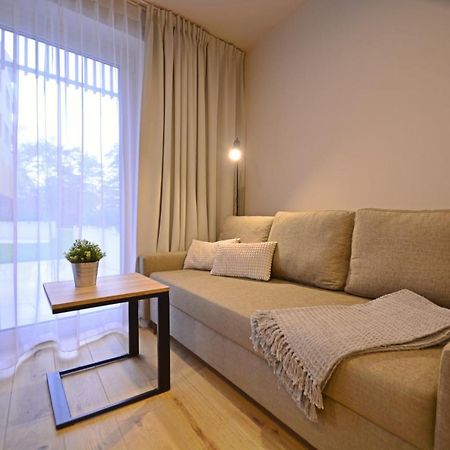 Apartamenty Bryza - Baltycki B-06 Z Tarasem, 100M Od Morza 슈비노우이스쳬 외부 사진